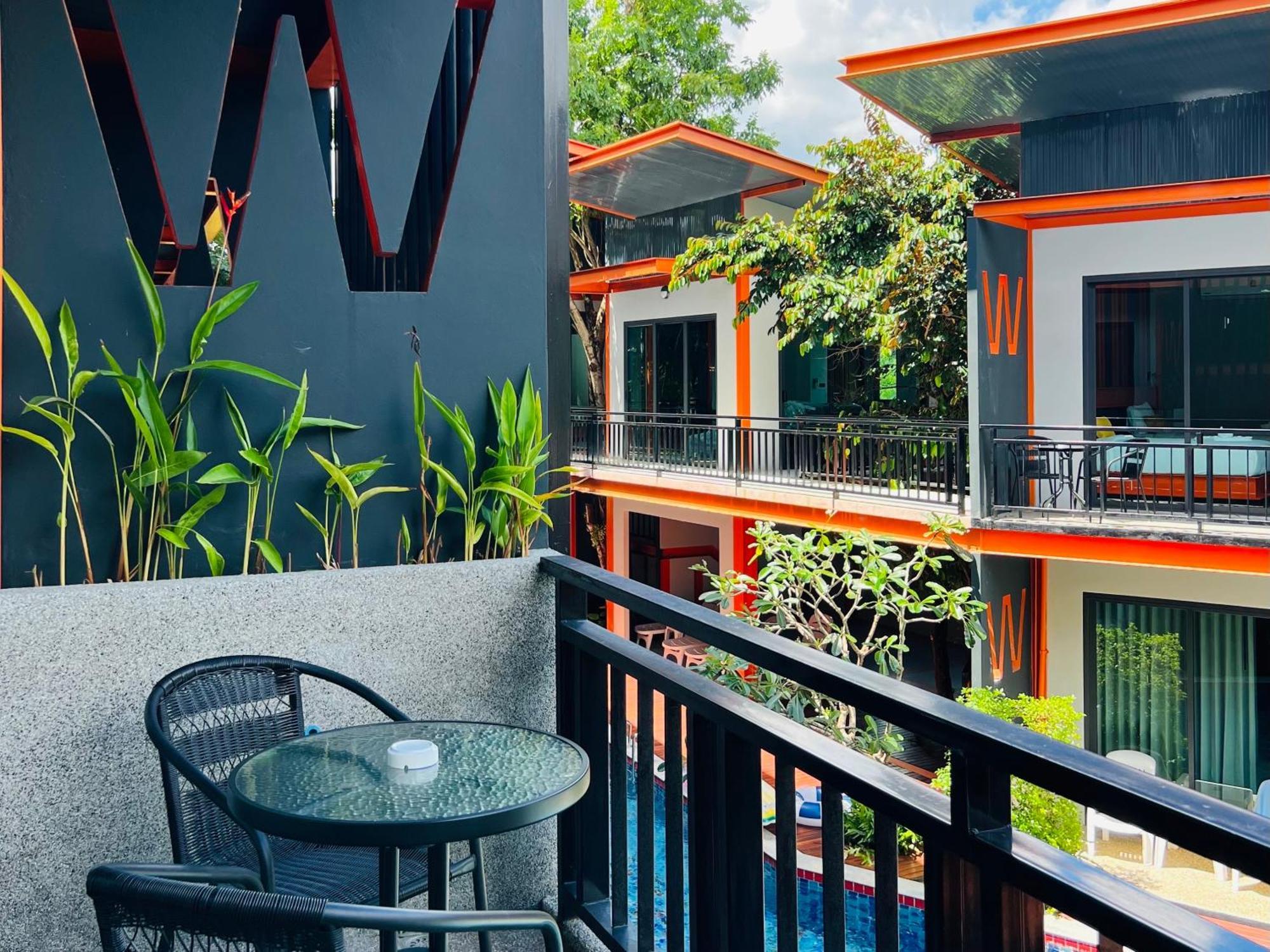 Wow Phuket Hotel Exterior foto